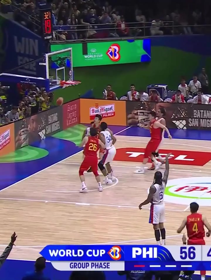 谈球吧官网登录入口痛苦回忆🥹FIBA祝克拉克森33岁生日快乐 配上他暴打中国队视频